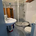 Front Mer, Piscine * Roquebrune-Cap-Martin