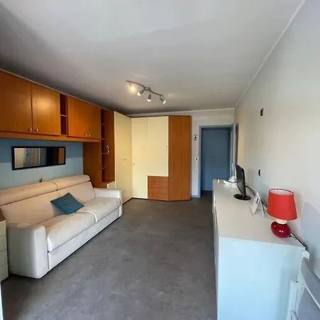 Front Mer, Piscine * Roquebrune-Cap-Martin