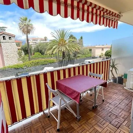 Apartment Front Mer, Piscine Roquebrune-Cap-Martin